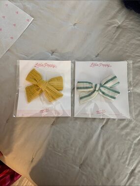 Little Poppy Co Kids Bow Hair Clips – Mustard and Green Stripe